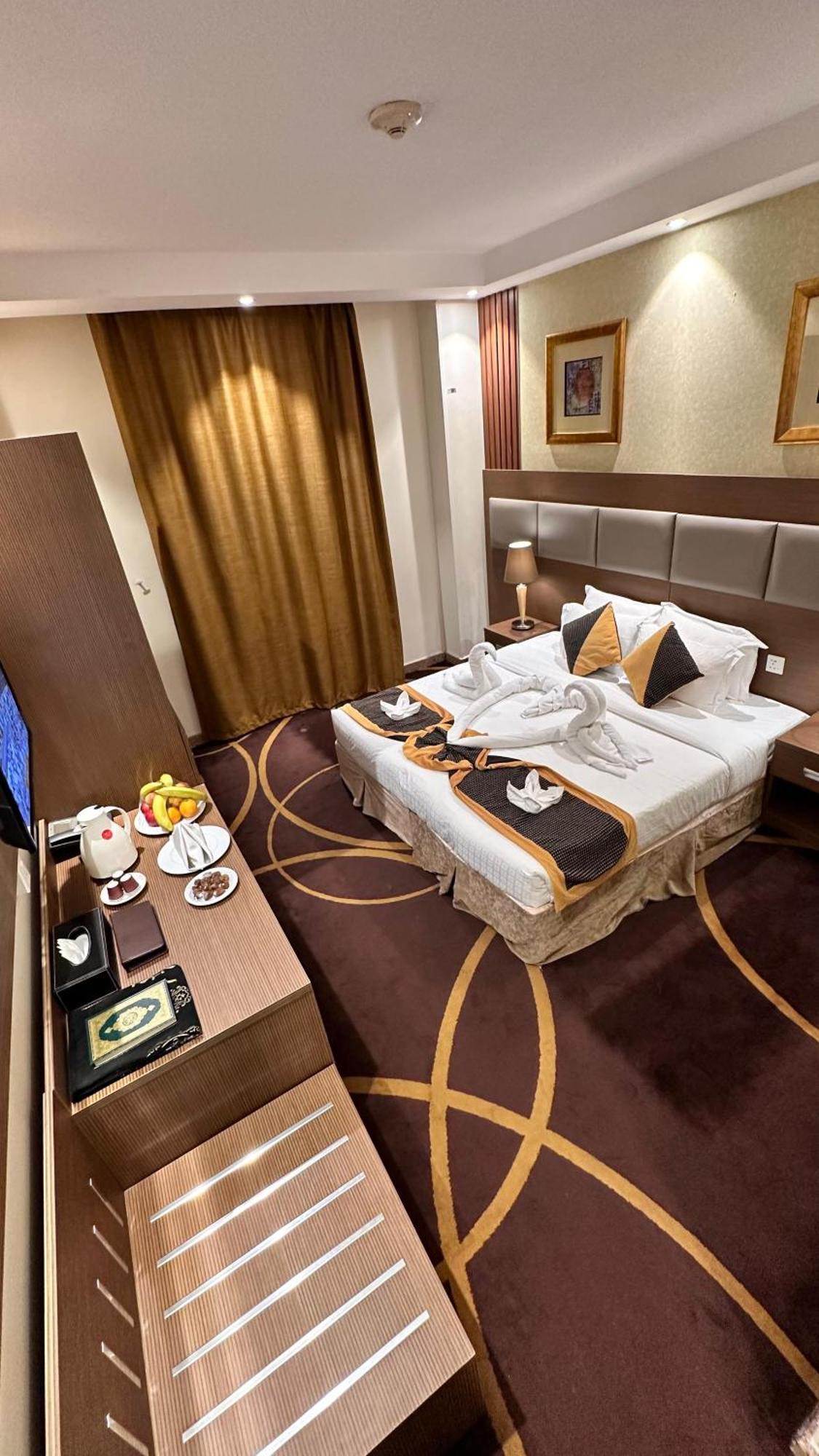 Qasr Al Ansar Golden Tulip Hotel Medyna Zewnętrze zdjęcie
