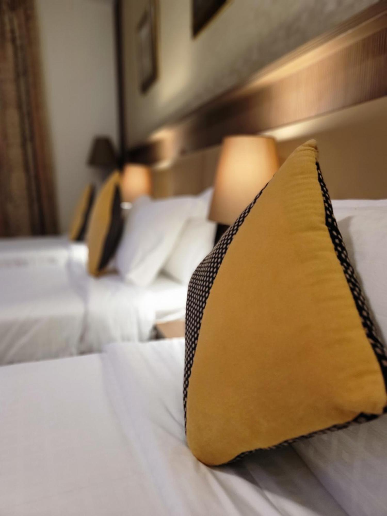Qasr Al Ansar Golden Tulip Hotel Medyna Zewnętrze zdjęcie