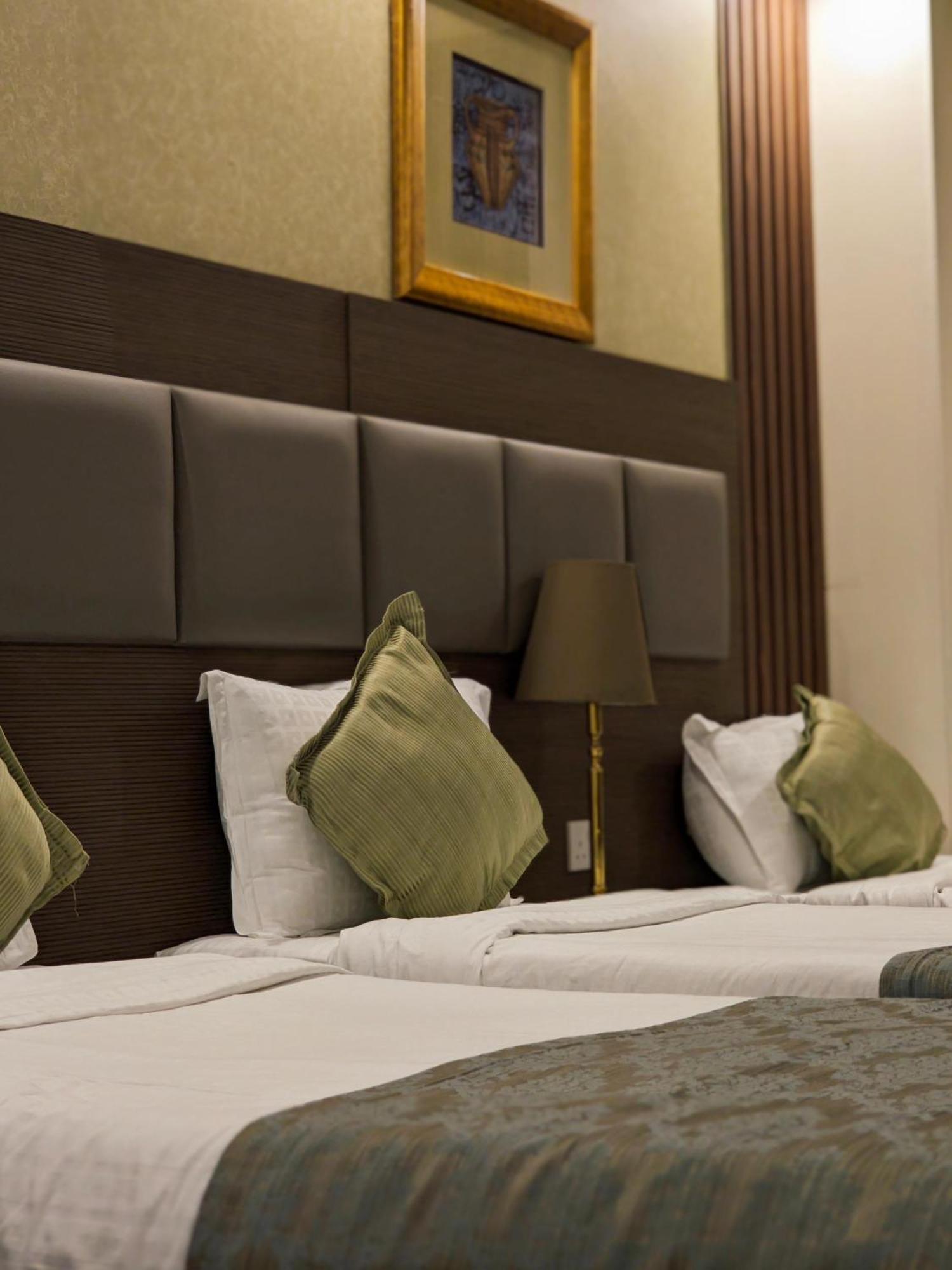 Qasr Al Ansar Golden Tulip Hotel Medyna Zewnętrze zdjęcie
